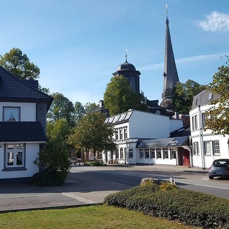 Hotel Rellinger Hof Rellingen Exterior foto